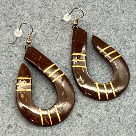 Dangle Pierced Earrings Teardrop Hoop Carved Wood Inlaid Brown Beige Silver BoHo - Picture 4 of 6